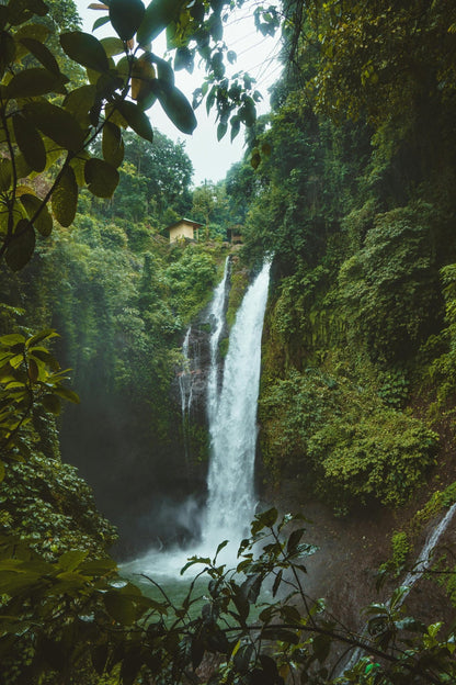 Servicios especiales en toda la región - Reserva de Guías de Turismo y más servicios - Cataratas del Iguazú