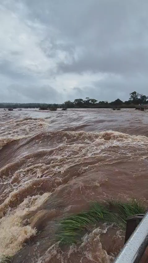 Cargar video: Iguazú Junio 2014