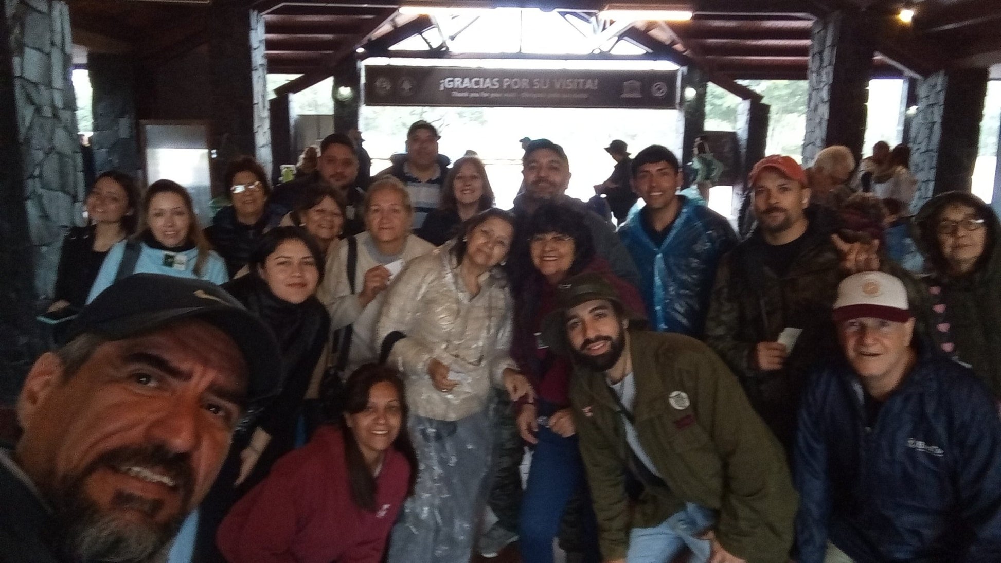 Servicio Familiar Cataratas de Brasil - Reserva de Guías de Turismo y más servicios - Cataratas del Iguazú